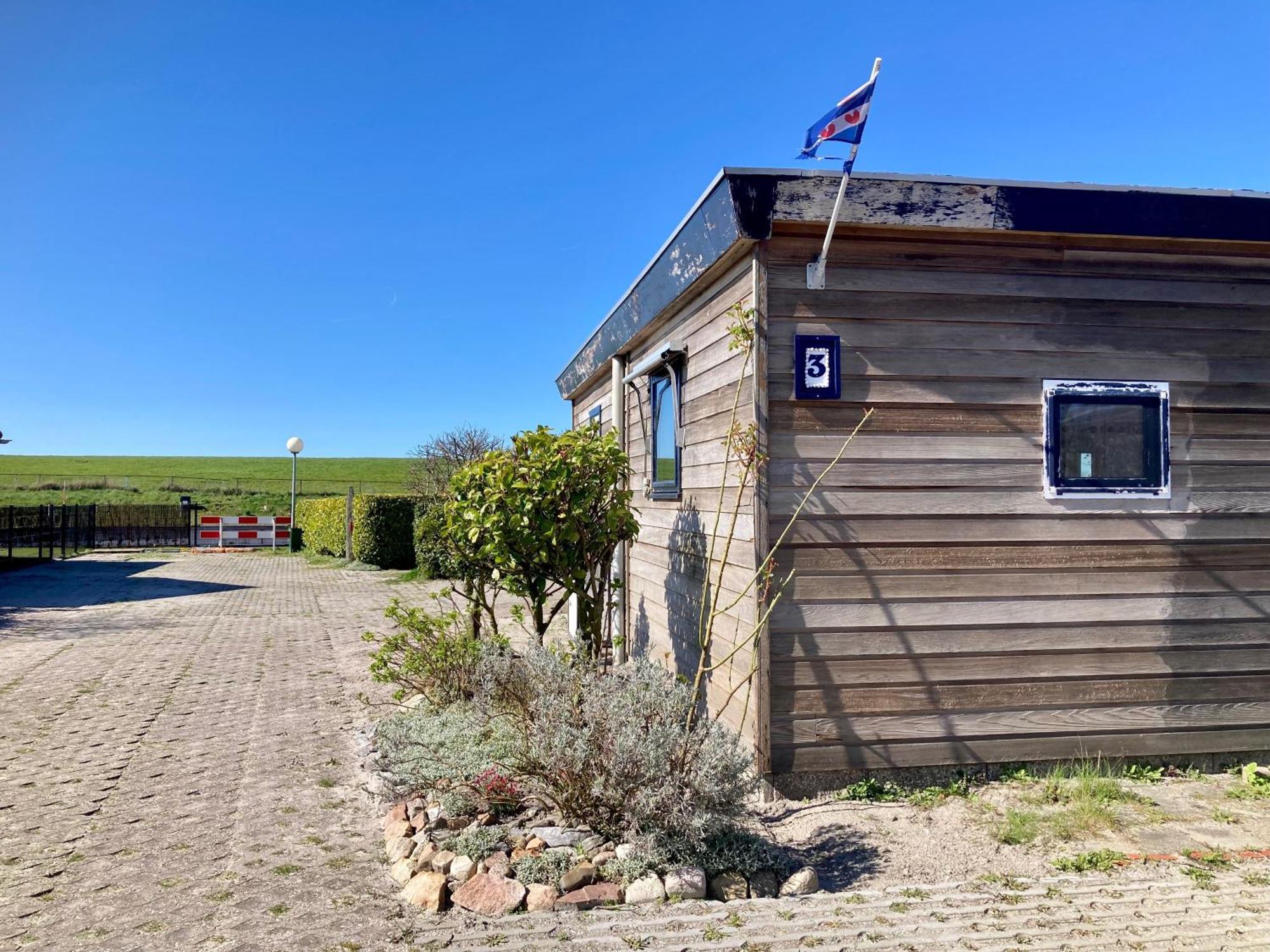 House Marijke With Winter Garden And Direct Access To The Lauwersmeer Anjum Eksteriør bilde